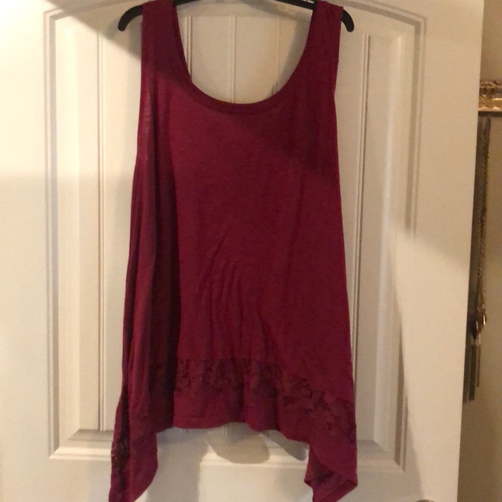 Cranberry handkerchief tank top with lace detail